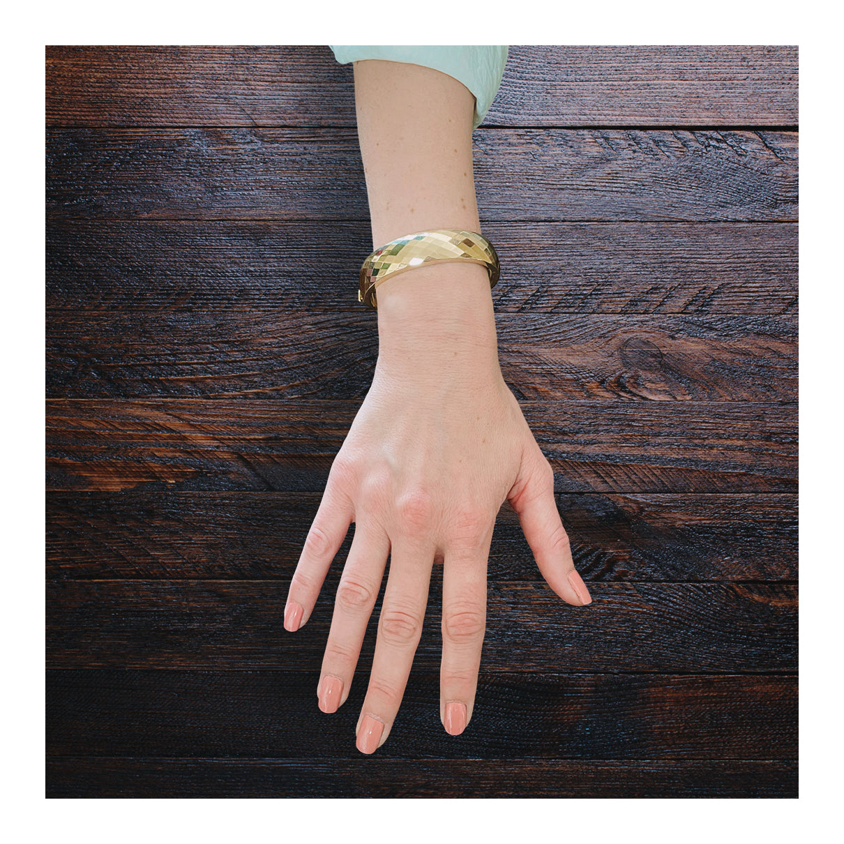 14k Yellow Gold Bangle Bracelet, circa 1970s