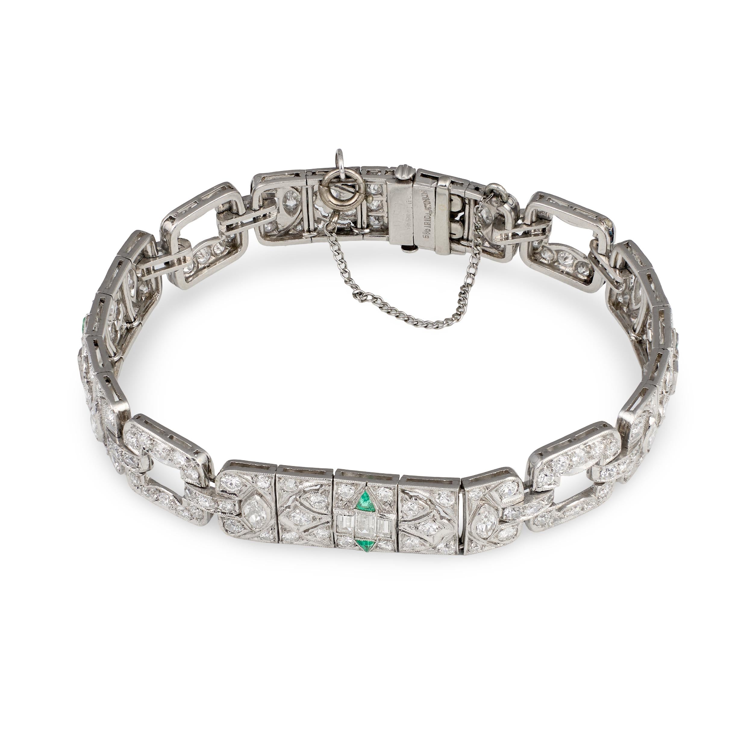 ART DECO PLATINUM DIAMOND AND EMERALD BRACELET