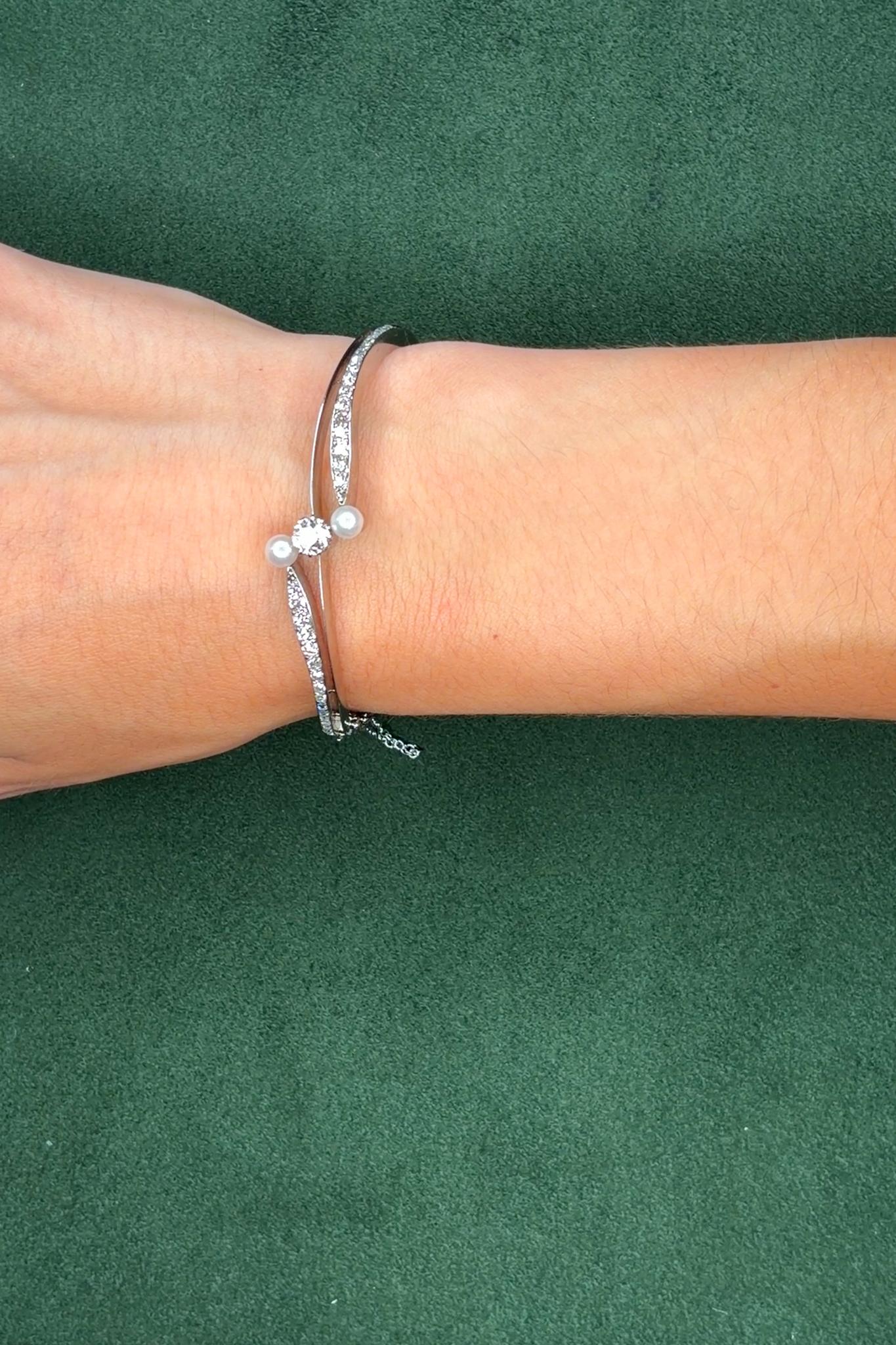 Antique 14K White Gold 0.8ct Diamond and Pearl Bangle Bracelet, Early 20th Century