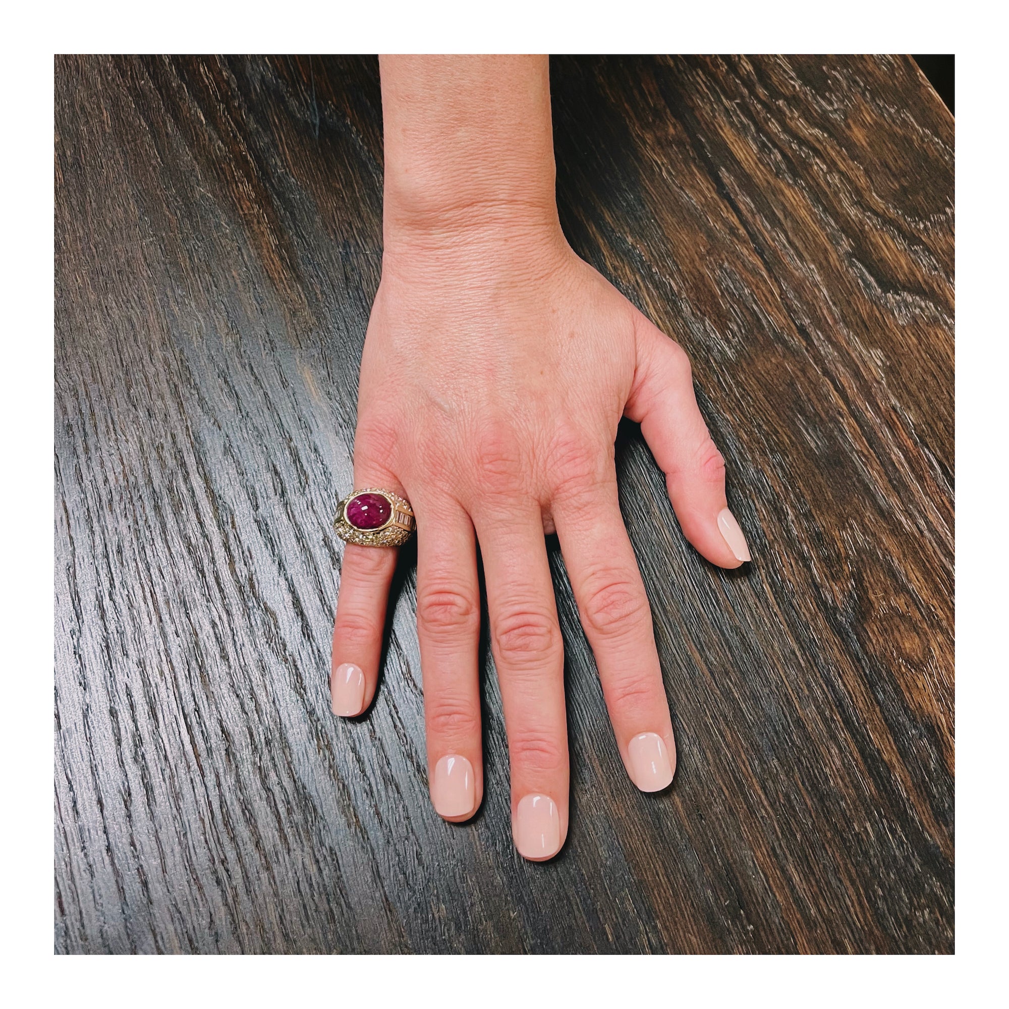 Cabochon Ruby and Diamond 18K Yellow Gold Ring