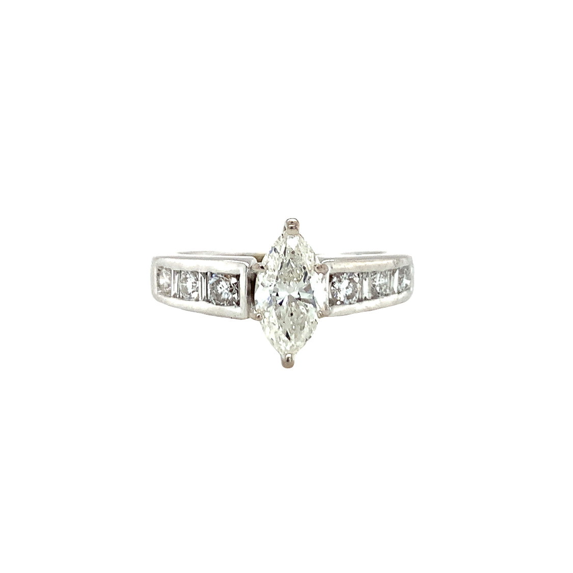 Diamond Engagement Ring in 14k White Gold