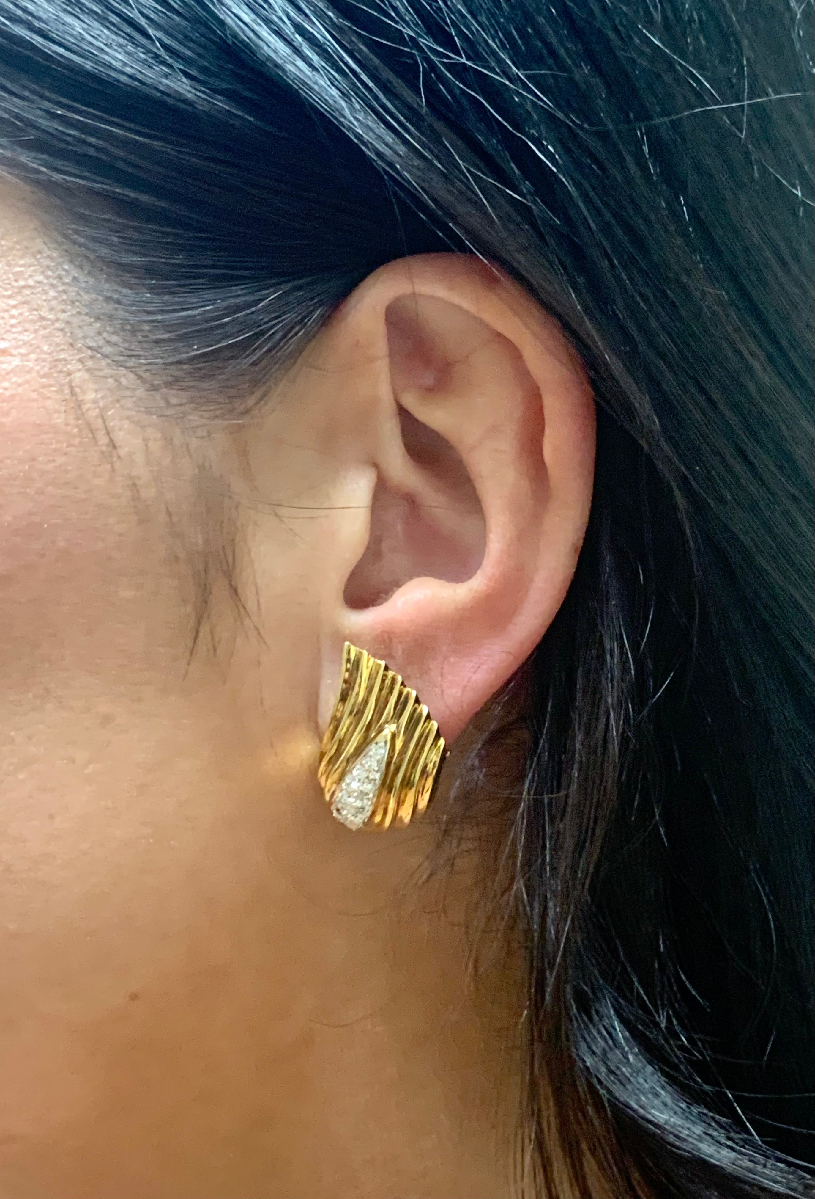 Diamond Fluted 18k Yellow Gold Earrings, circa 1960s
