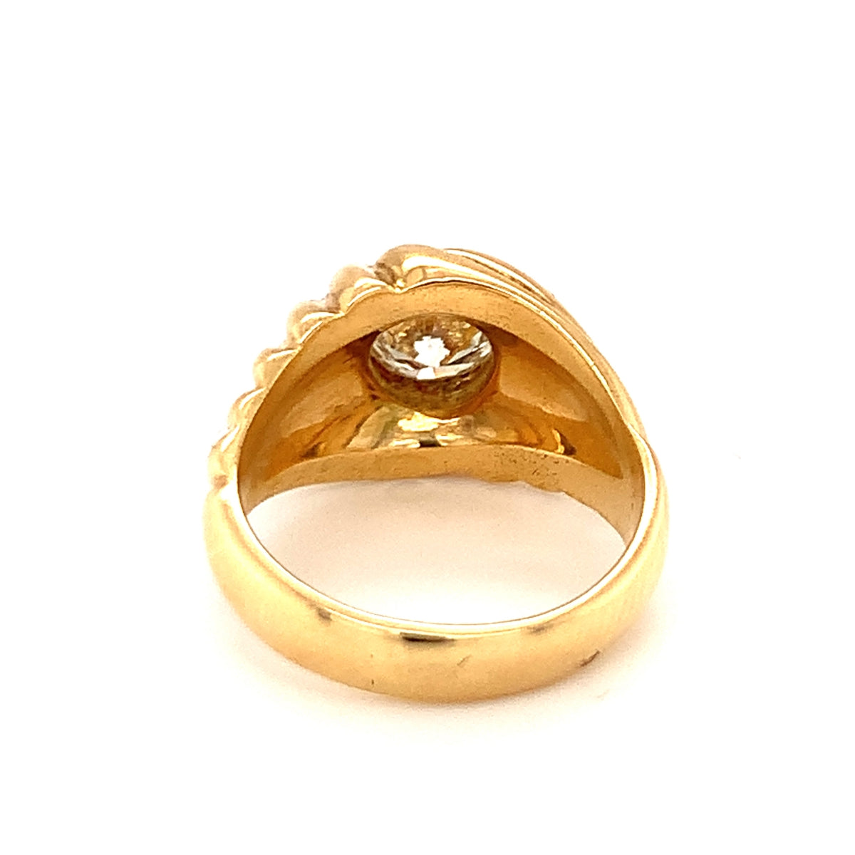 Diamond Solitaire 18 Karat Yellow Gold Ring, circa 1980s
