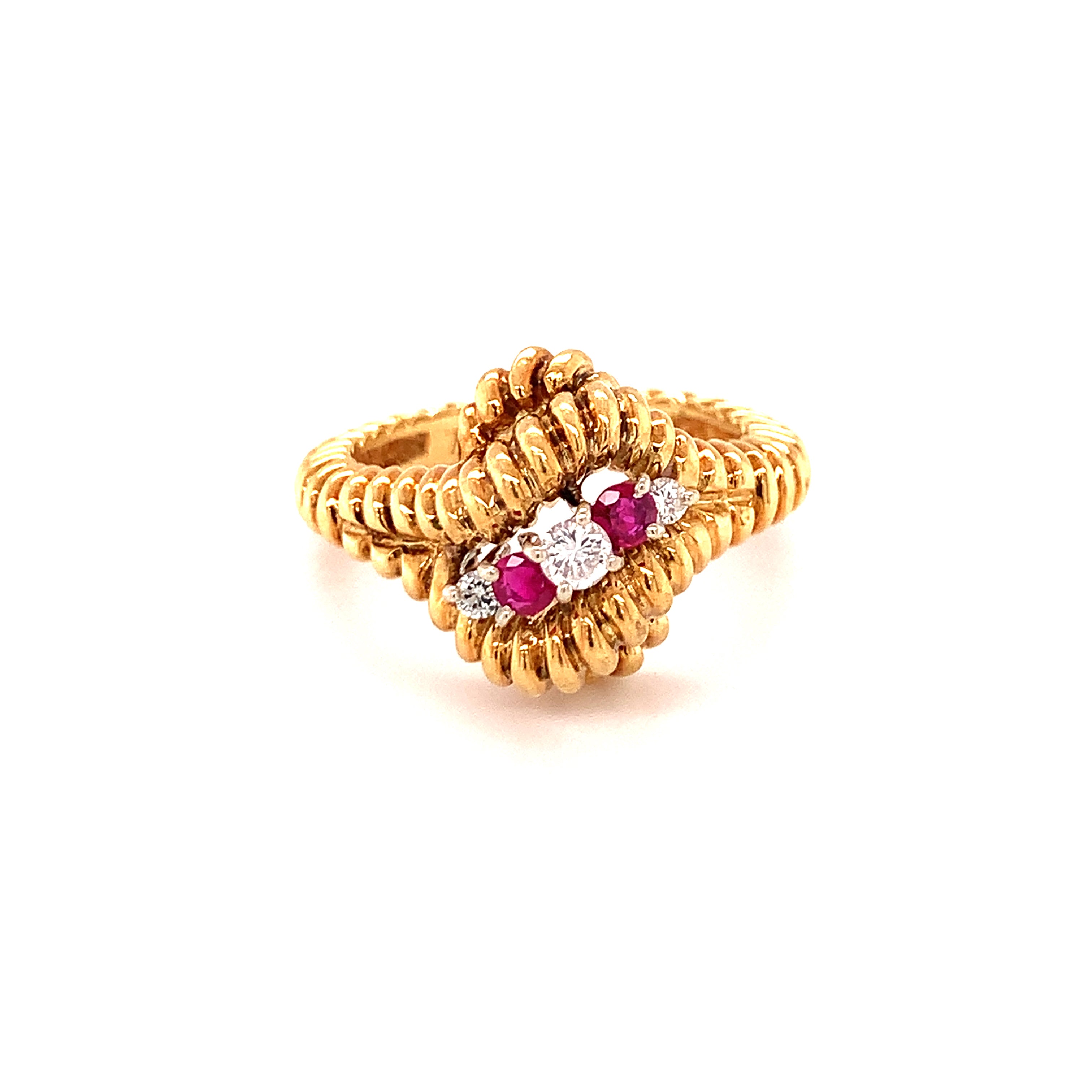 Diamond and Ruby 18K Yellow Gold Ring