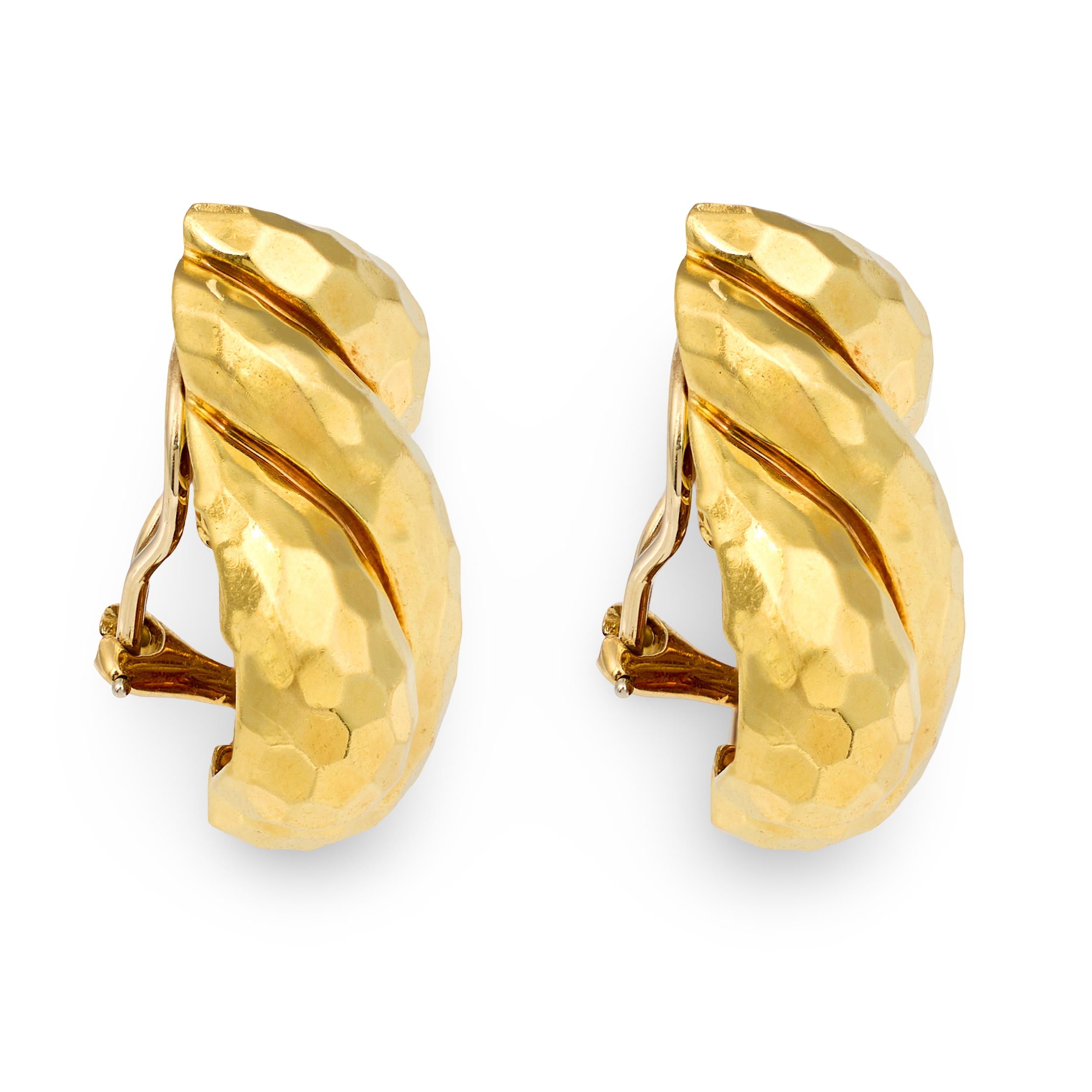 Hammered 18K Yellow Gold Earclips by Henry Dunay, circa 1970s