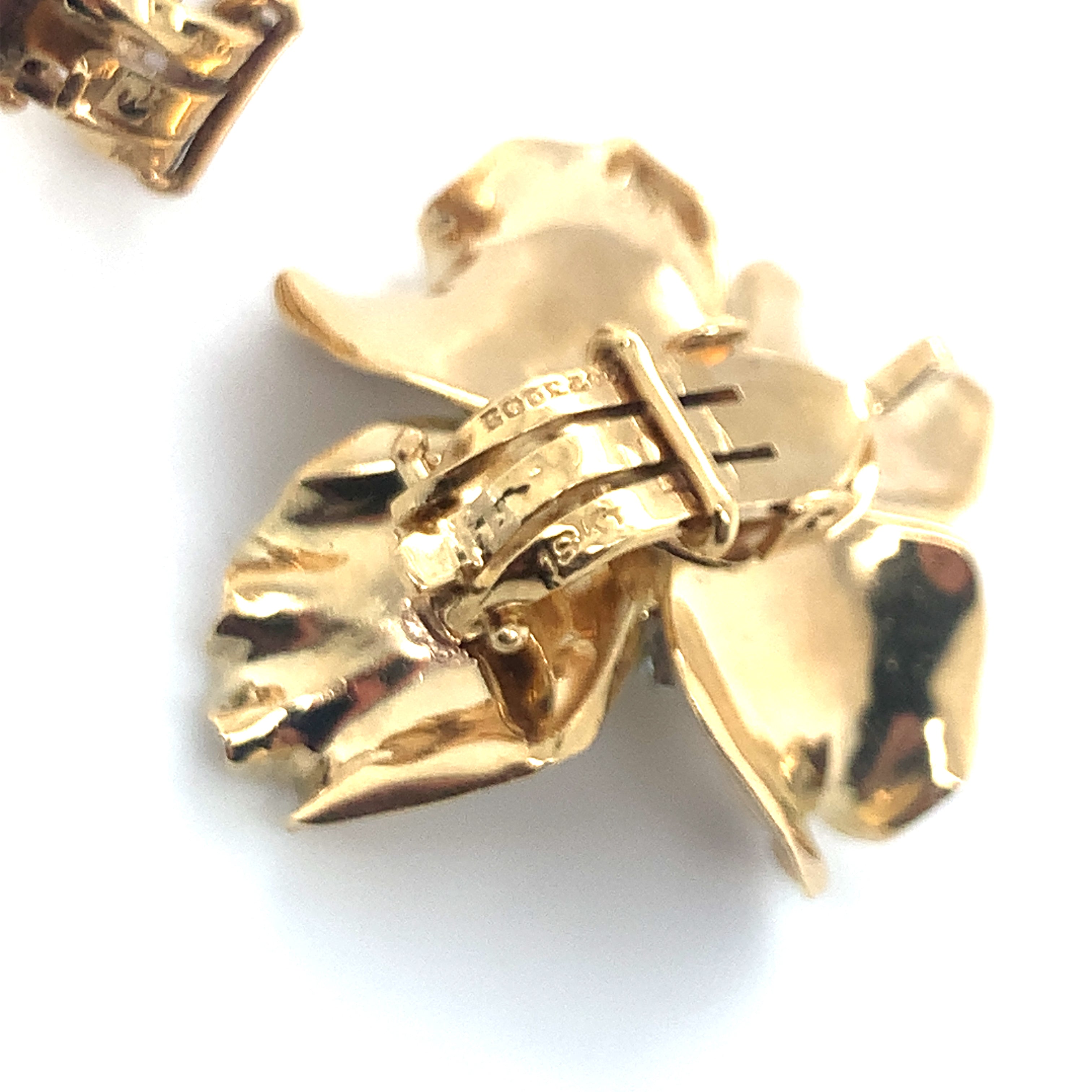 Emerald and Diamond Flower 18k Yellow Gold Earclips, circa 1960s