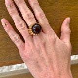 Onyx Bead 18K Yellow Gold Ring, circa 1970s