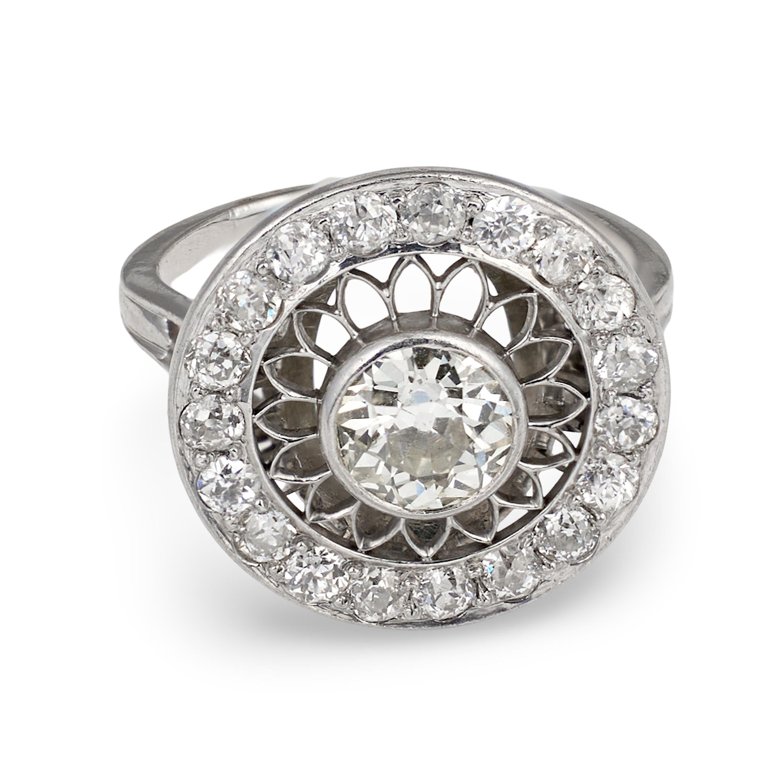 Art Deco Platinum Diamond Ring