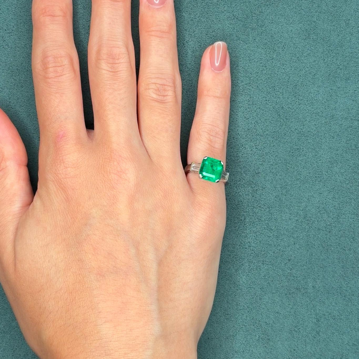 GIA 3.20ct Colombian Emerald & 0.45ct Diamond Platinum Ring