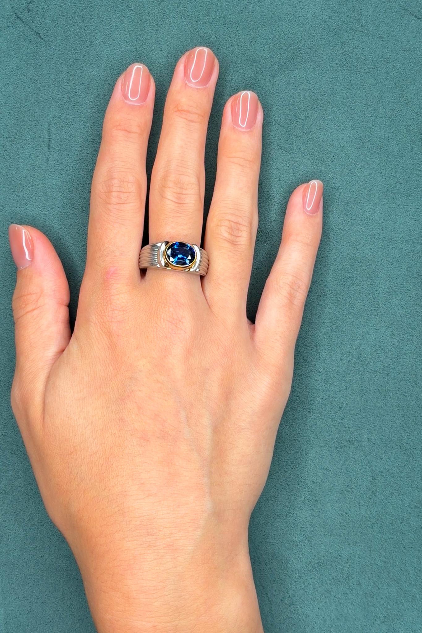3.25ct Sapphire Ring in Platinum and 18K Yellow Gold, Contemporary 1990s