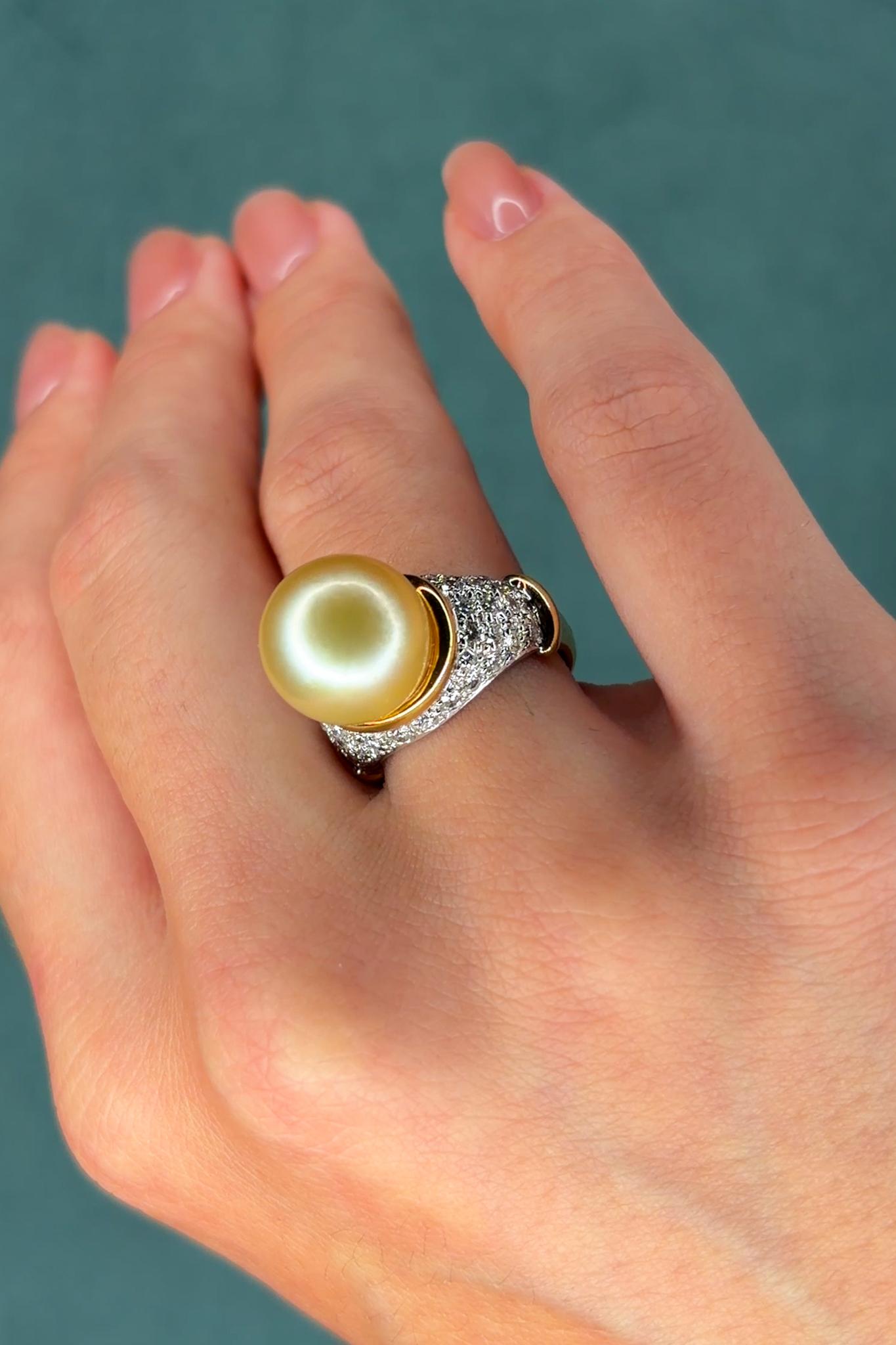 South Sea Golden Pearl and 1.5ct Diamond 18K Gold Ring, 13mm, Circa 1970s