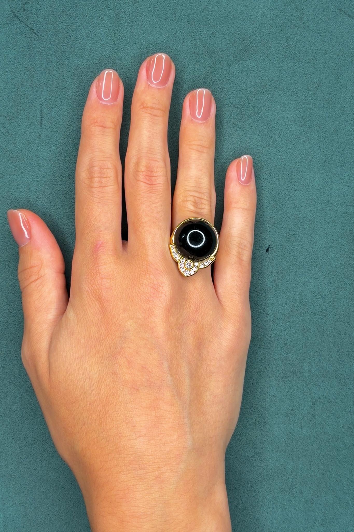 Black Onyx and 0.75ct Diamond 18K Yellow Gold Ring, Crown Motif, Circa 1970s