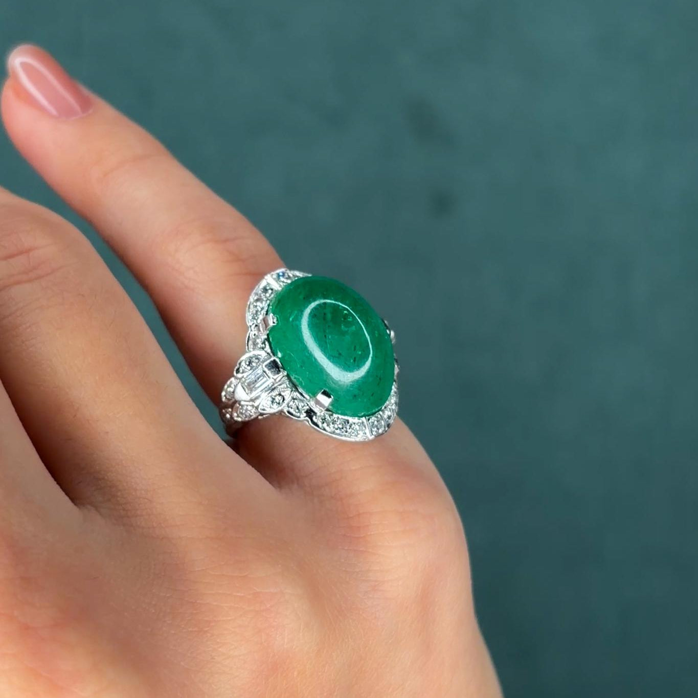 AGL 7.5ct Colombian Emerald & 1.5ct Diamond 18K White Gold Ring