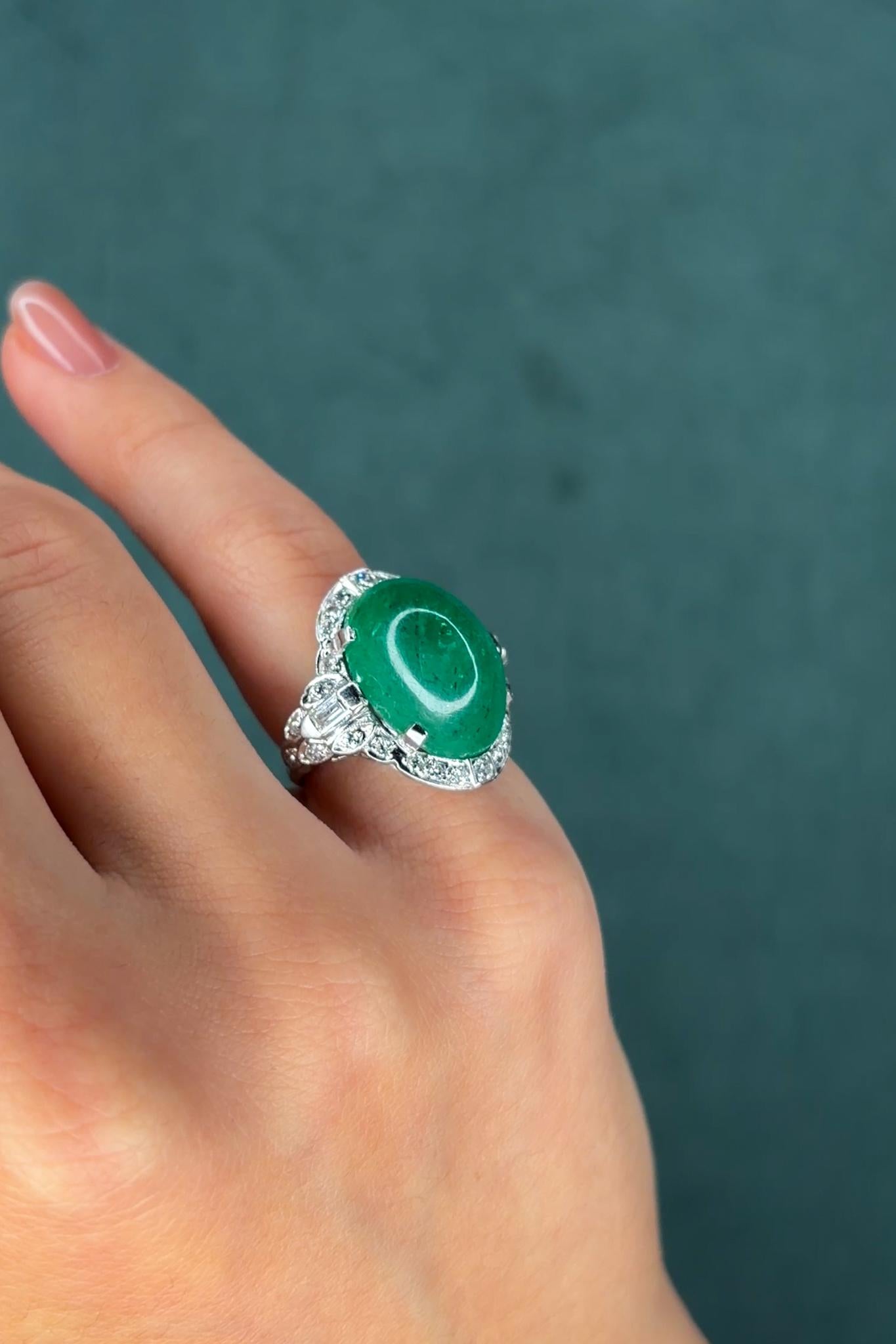 AGL 7.5ct Colombian Emerald & 1.5ct Diamond 18K White Gold Ring