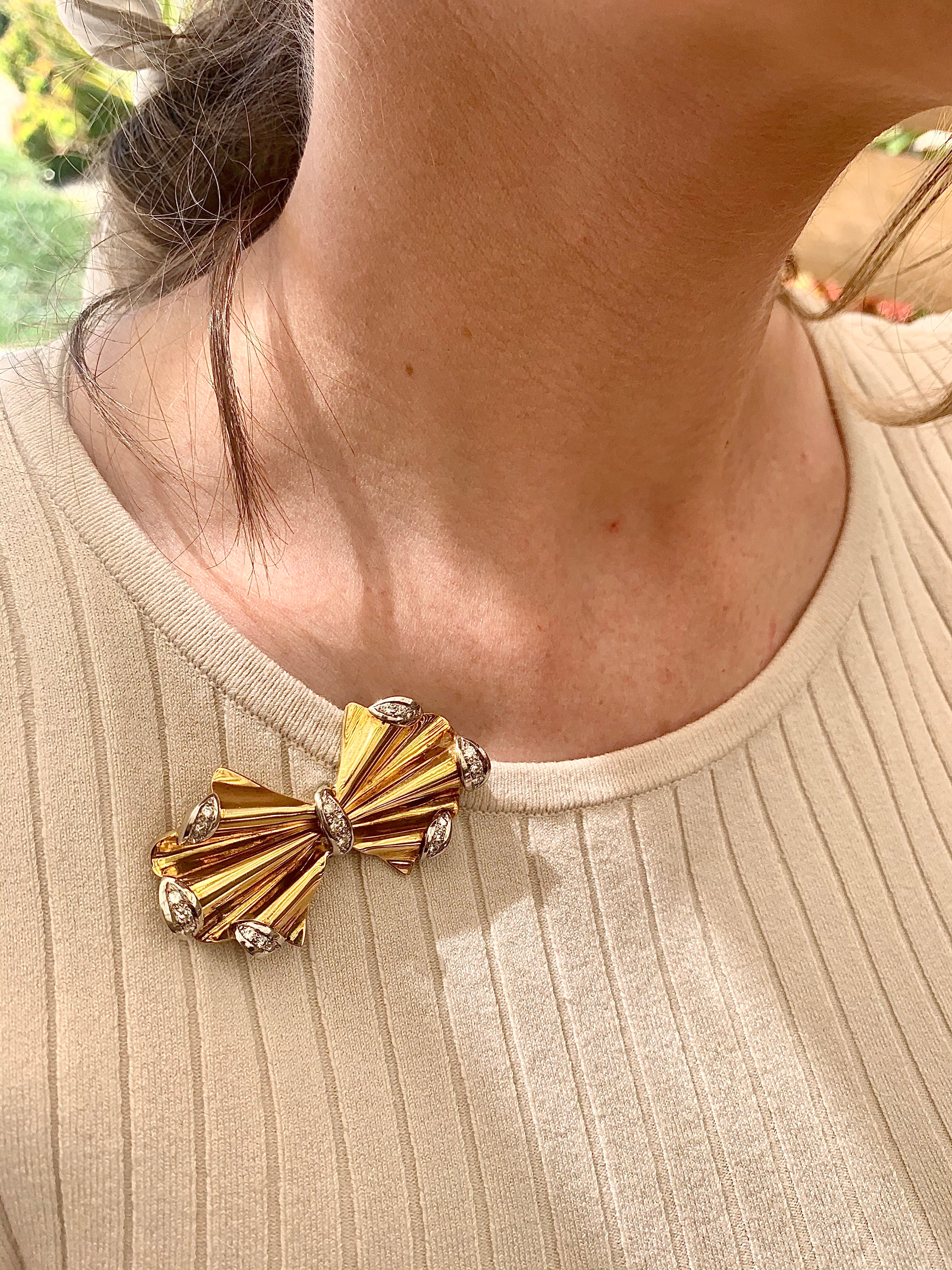 Retro Diamond Bow Gold Brooch, circa 1940s