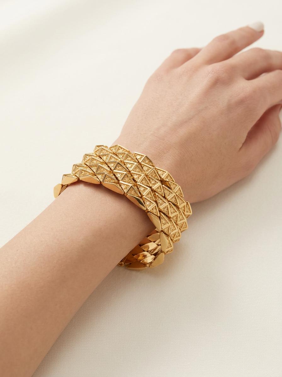 Italian 18K Rosey Yellow Gold Pyramid Link Bracelet, Circa 1960s-1970s