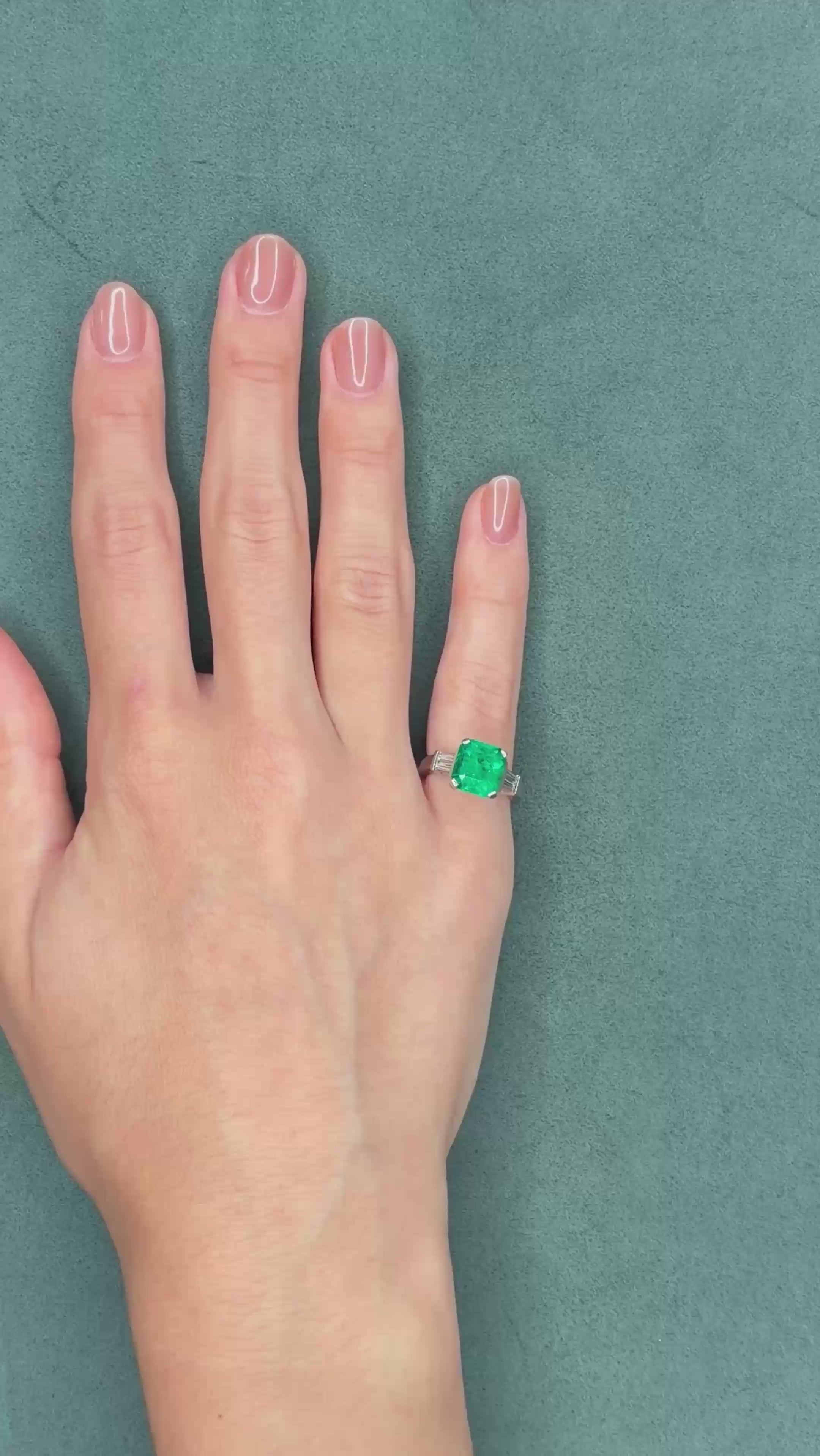 GIA 3.20ct Colombian Emerald & 0.45ct Diamond Platinum Ring