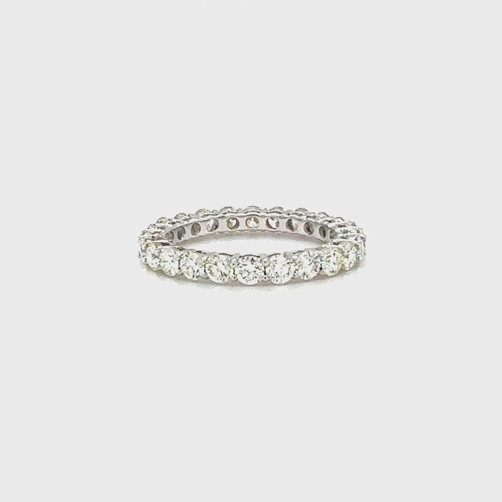 Video of the diamond ring in 14K Gold and White Gold