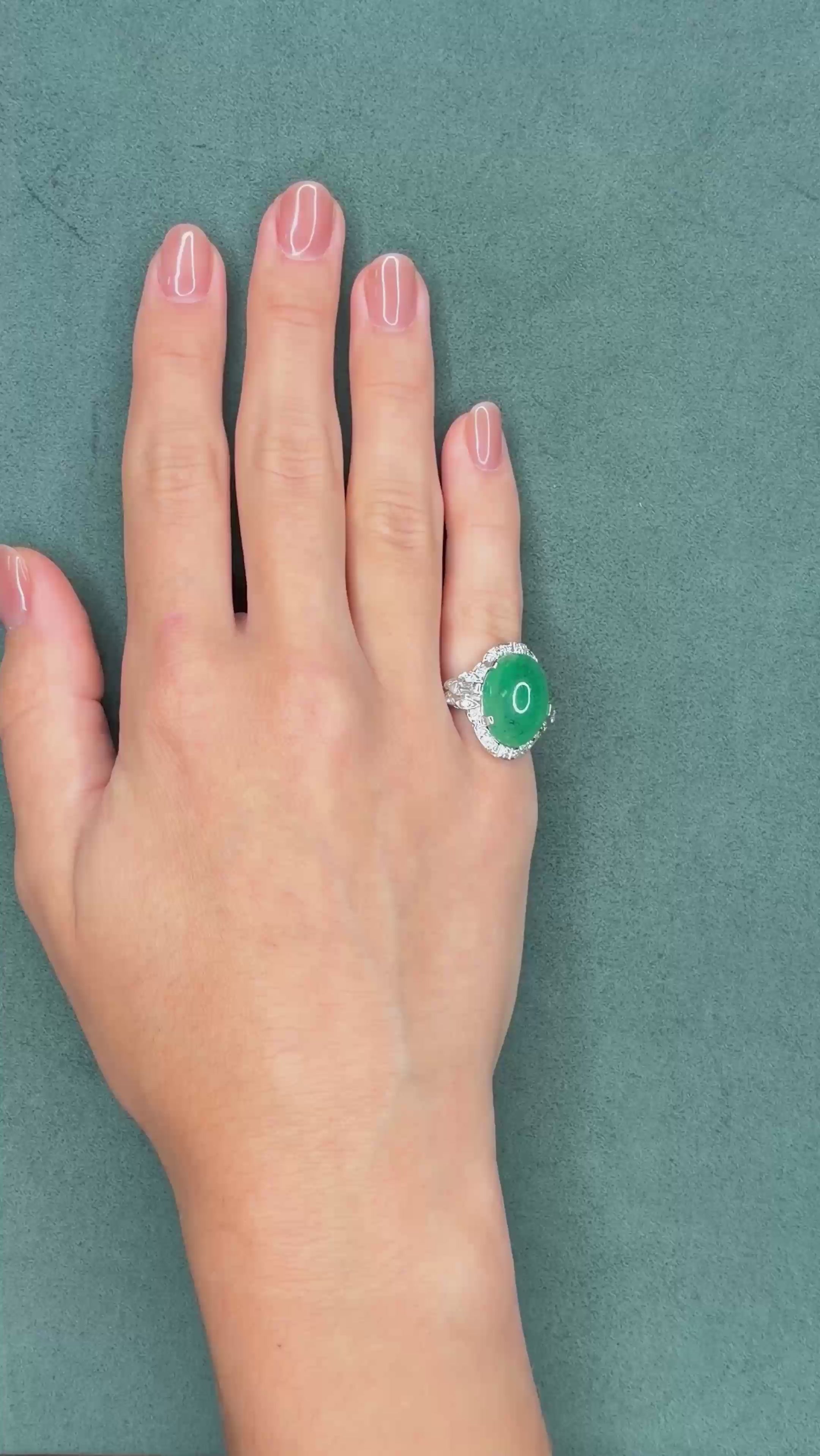 AGL 7.5ct Colombian Emerald & 1.5ct Diamond 18K White Gold Ring