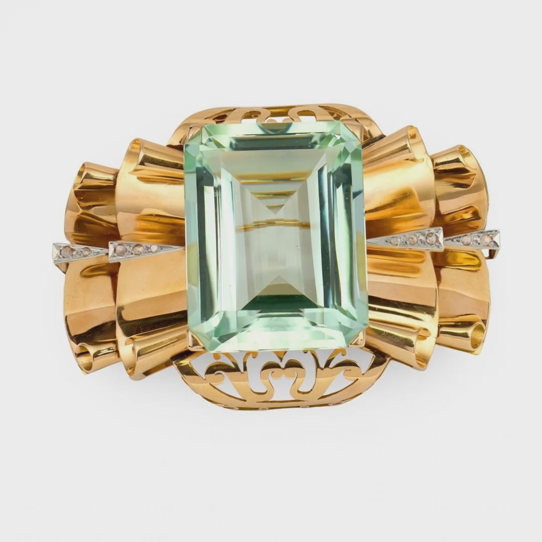 Video of the retro green beryl and diamond 14K rose gold brooch