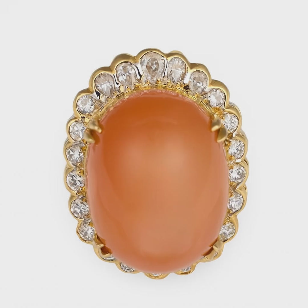 Peach Moonstone & Diamond 18K Gold Dome Ring, 35ct, Circa 1970s