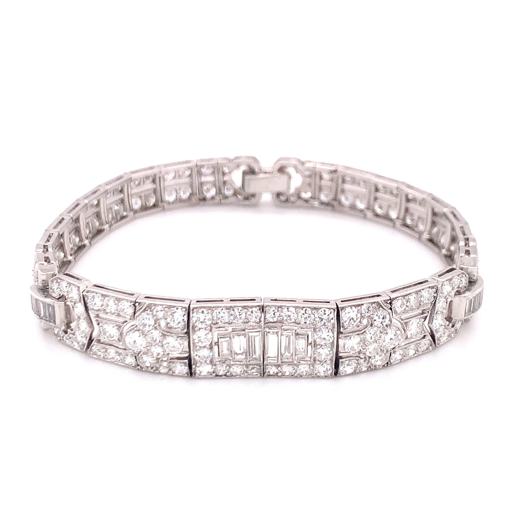 Art Deco Diamond Platinum Bracelet, 8.50 Carats, Circa 1920s