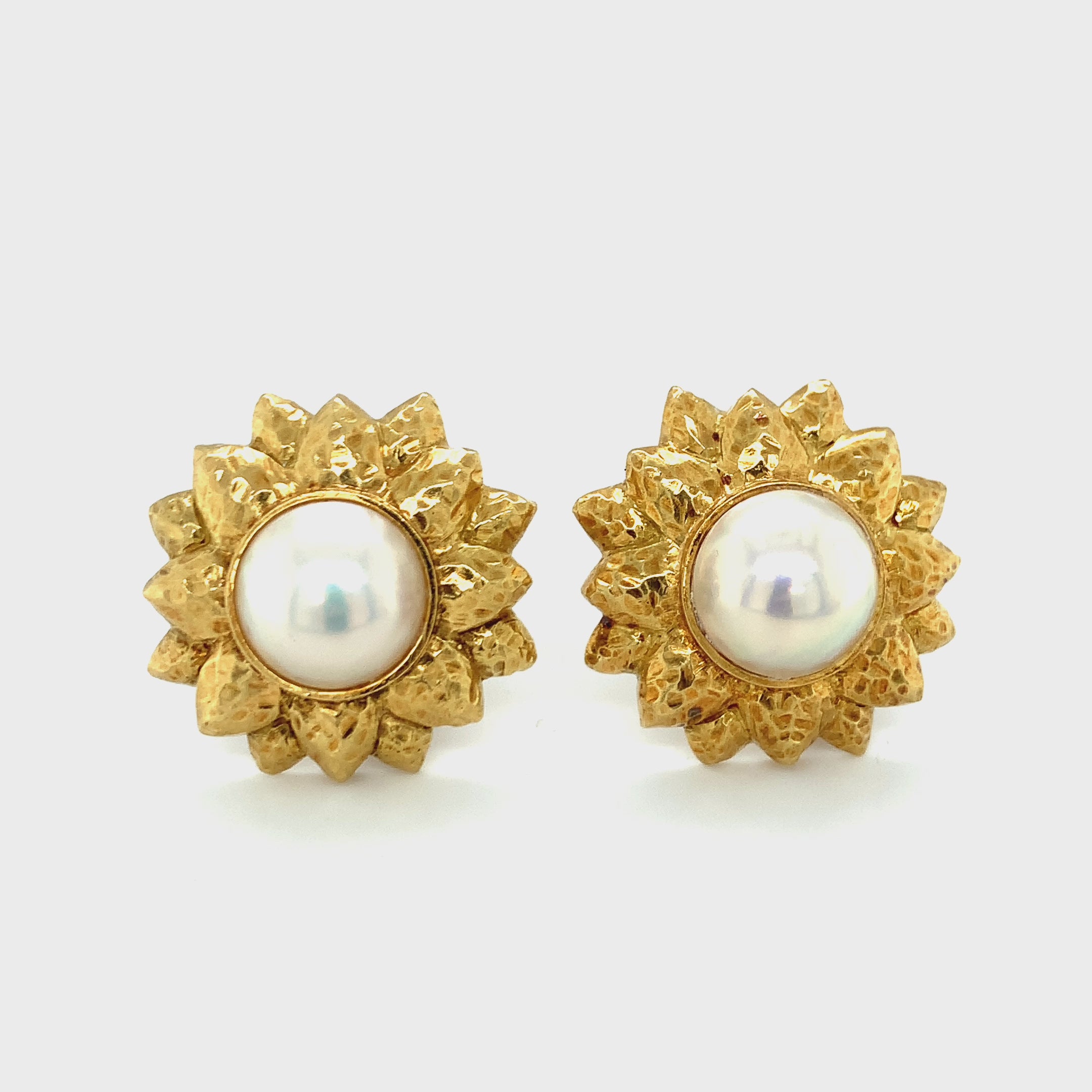 Mabe Pearl 18K Yellow Gold Sunflower Earclips, Circa 1960s