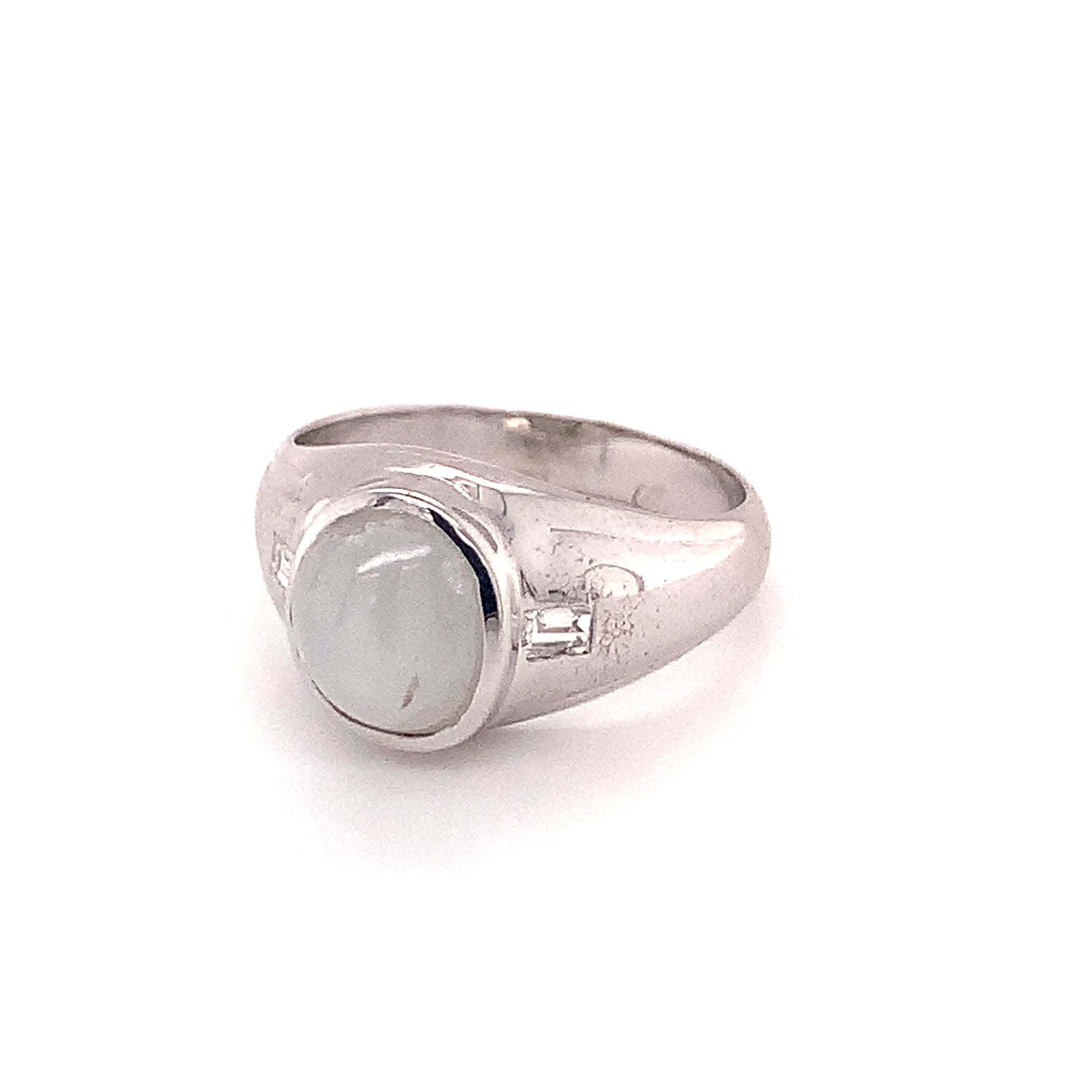 Mid-Century Gray Star Sapphire Ring in 14K White Gold, Circa 1950s