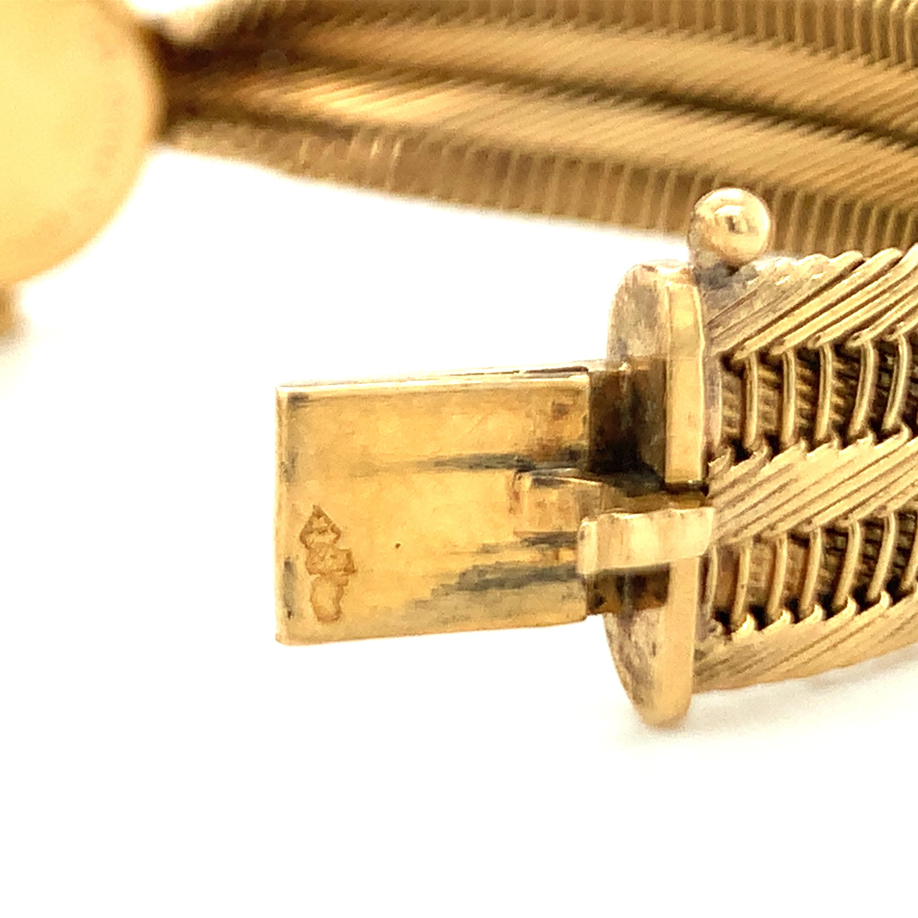 Retro 18K Yellow Gold Wristwatch by Van Cleef & Arpels