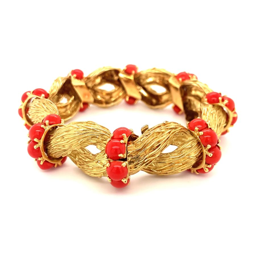 18K-YG CORAL BEAD BRACELET from Recoleta Estate Jewelry