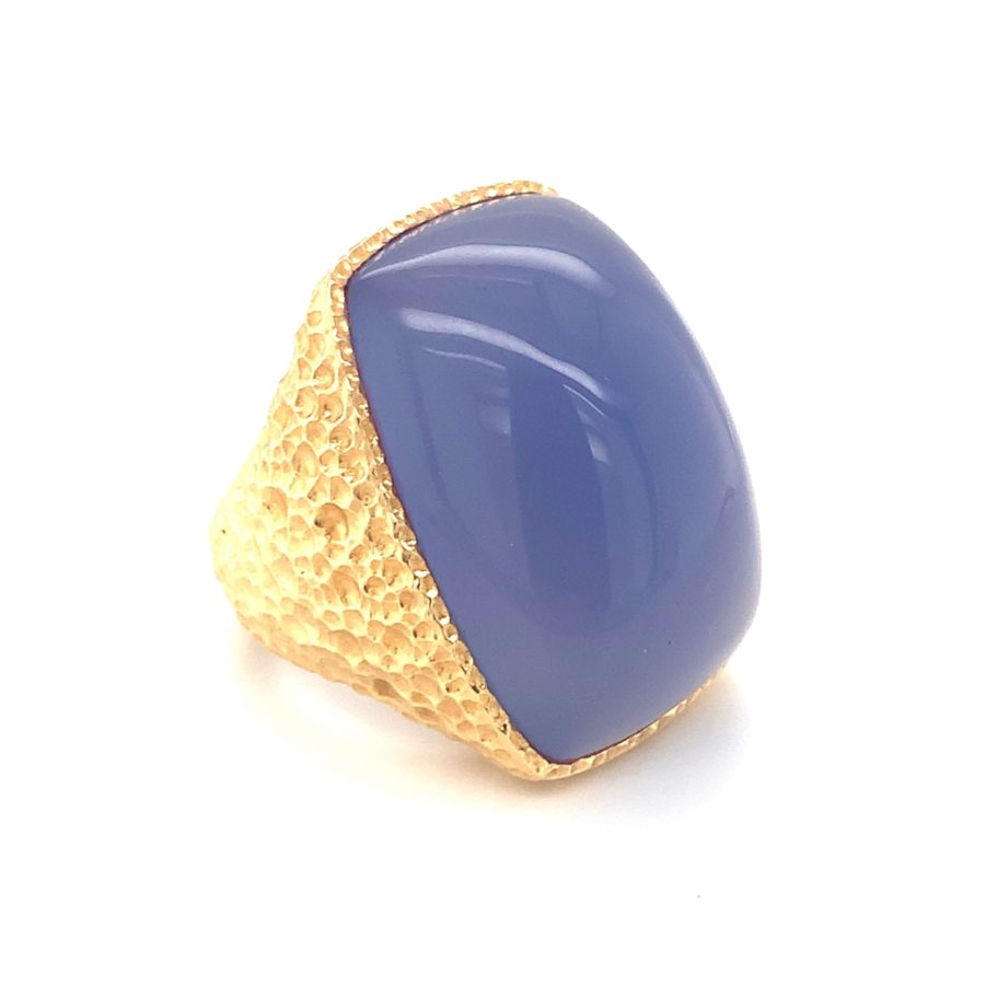 18K-YG PURPLE CHALCEDONY RING from Recoleta Estate Jewelry