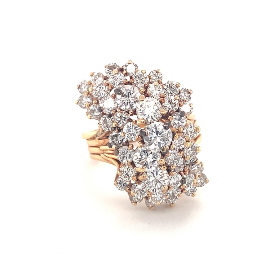 14K YELLOW GOLD DIAMOND CLUSTER RING