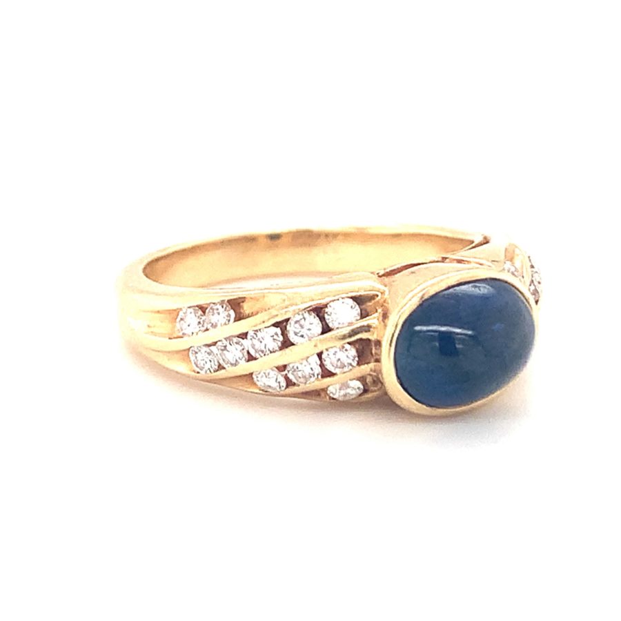 14K YELLOW GOLD SAPPHIRE AND DIAMOND RING