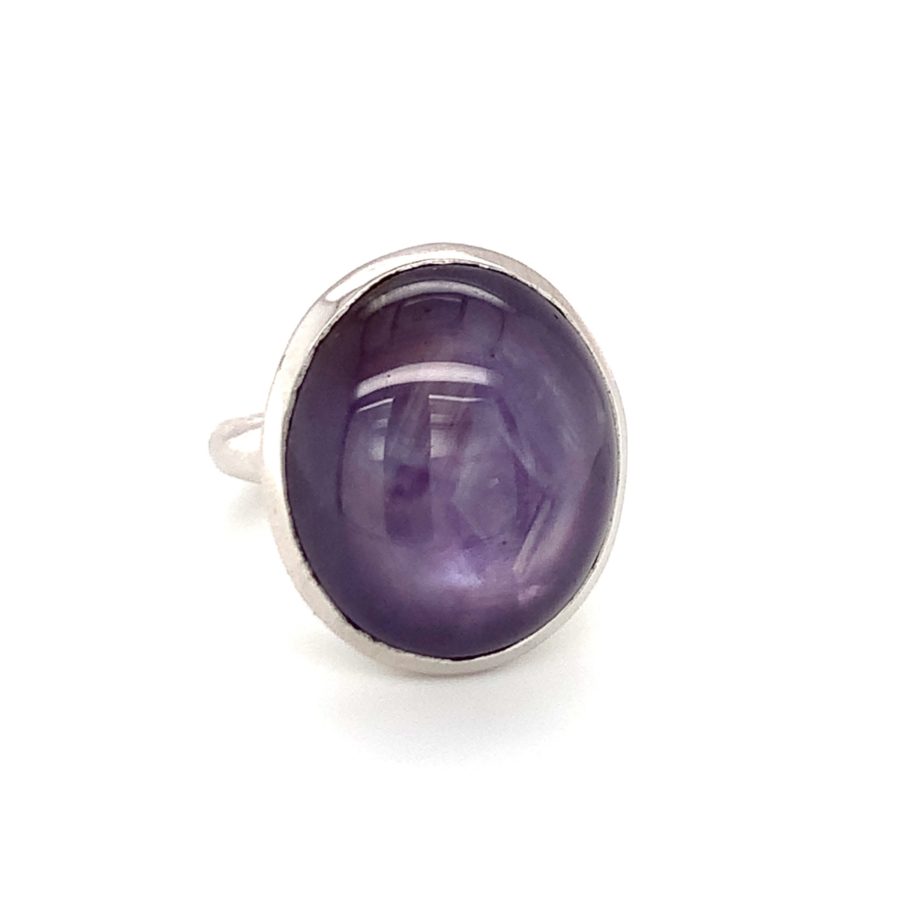 18K-WG PURPLE STAR SAPPHIRE RING