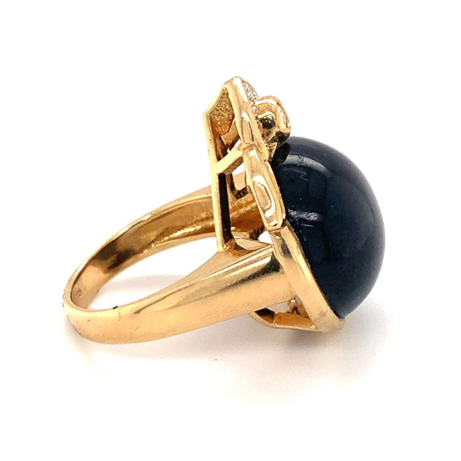 18K Yellow Gold Black Onyx and Diamond Ring