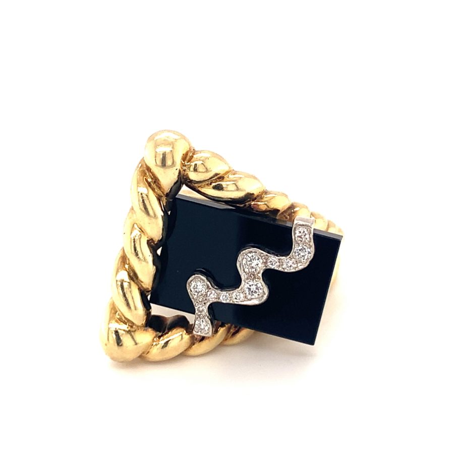 14K YELLOW GOLD ONYX AND DIAMOND RING