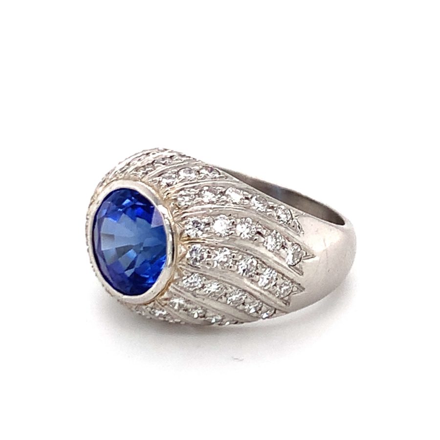 PLATINUM TANZANITE AND DIAMOND RING