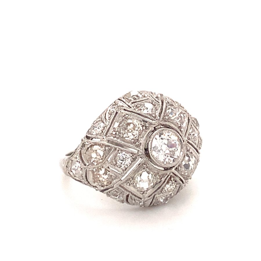 Platinum Diamond Bombe Ring