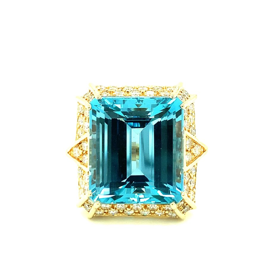 18K-YG AQUAMARINE AND DIAMOND RING