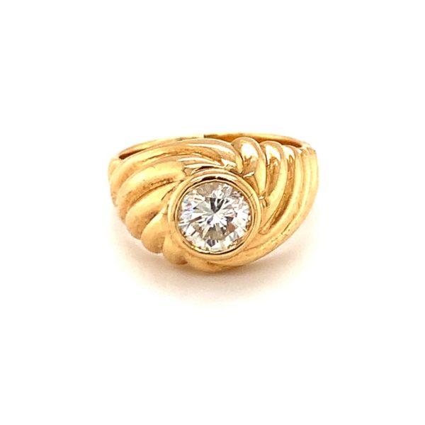 18K Yellow Gold Diamond Solitaire Ring