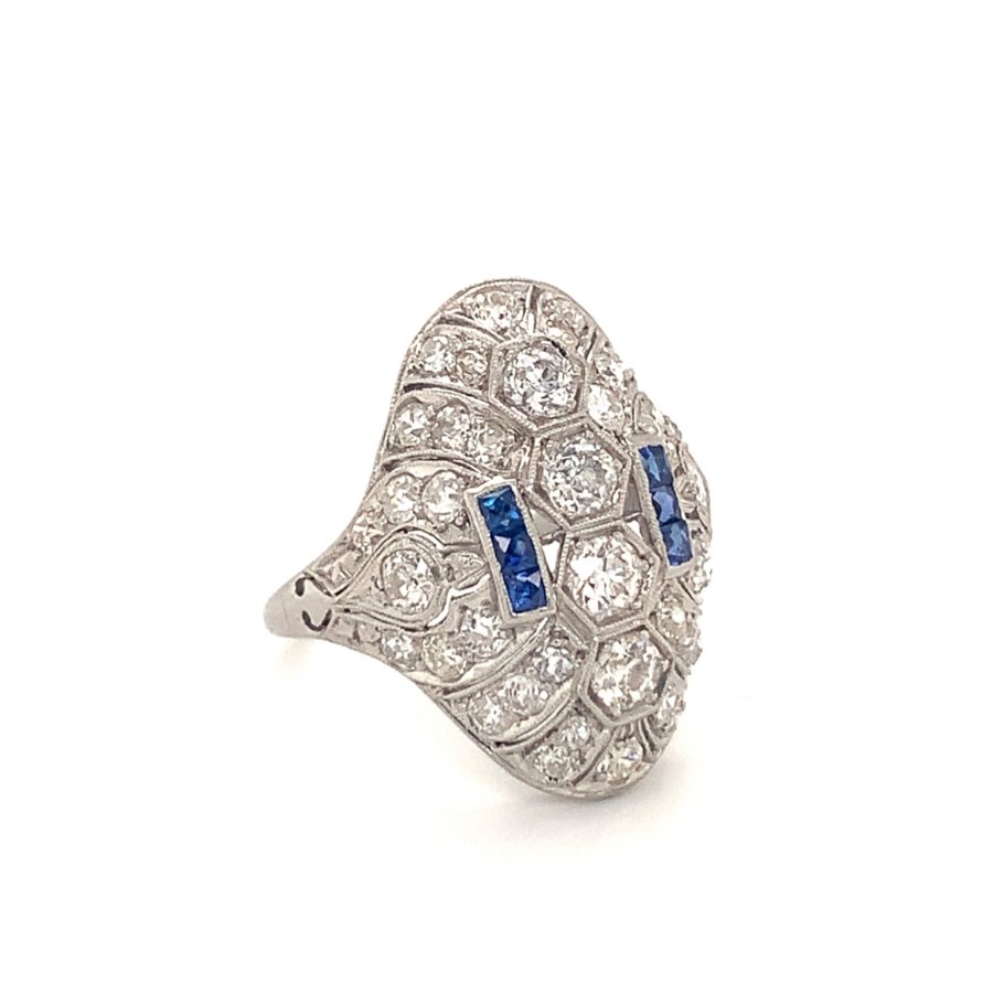 PLATINUM DIAMOND AND SAPPHIRE RING