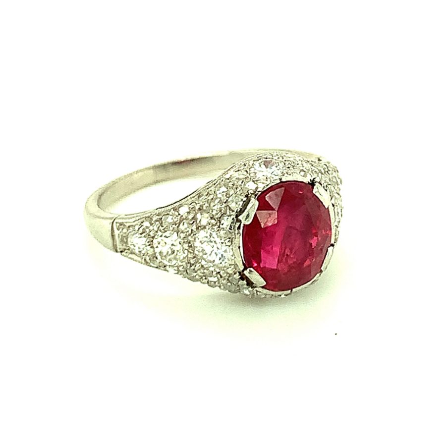 PLATINUM BURMESE RUBY AND DIAMOND RING