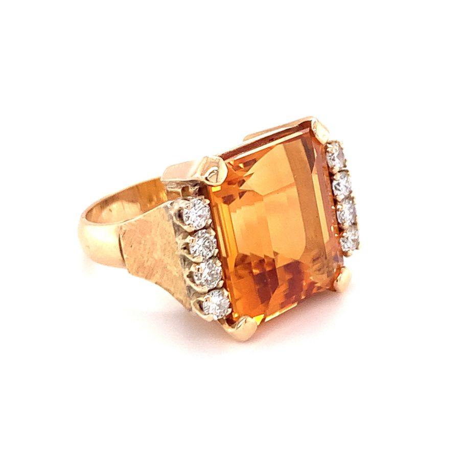 18K YELLOW GOLD CITRINE AND DIAMOND RING