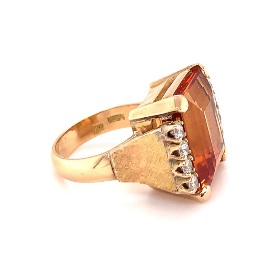 18K YELLOW GOLD CITRINE AND DIAMOND RING