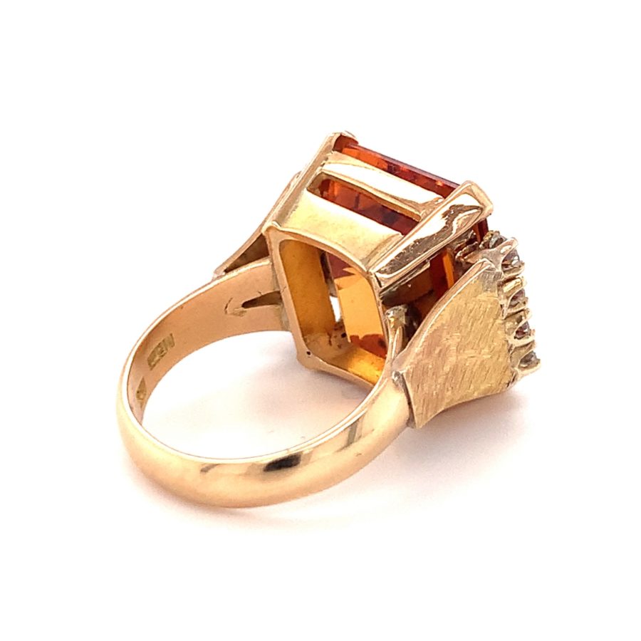 18K YELLOW GOLD CITRINE AND DIAMOND RING