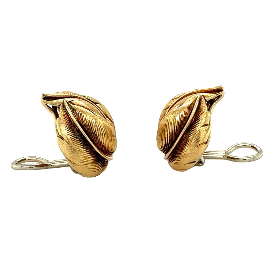 18K YELLOW GOLD LEAF MOTIF EARCLIPS