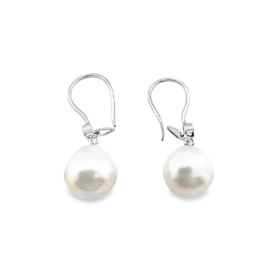 18K WHITE GOLD PEARL DANGLING EARRINGS