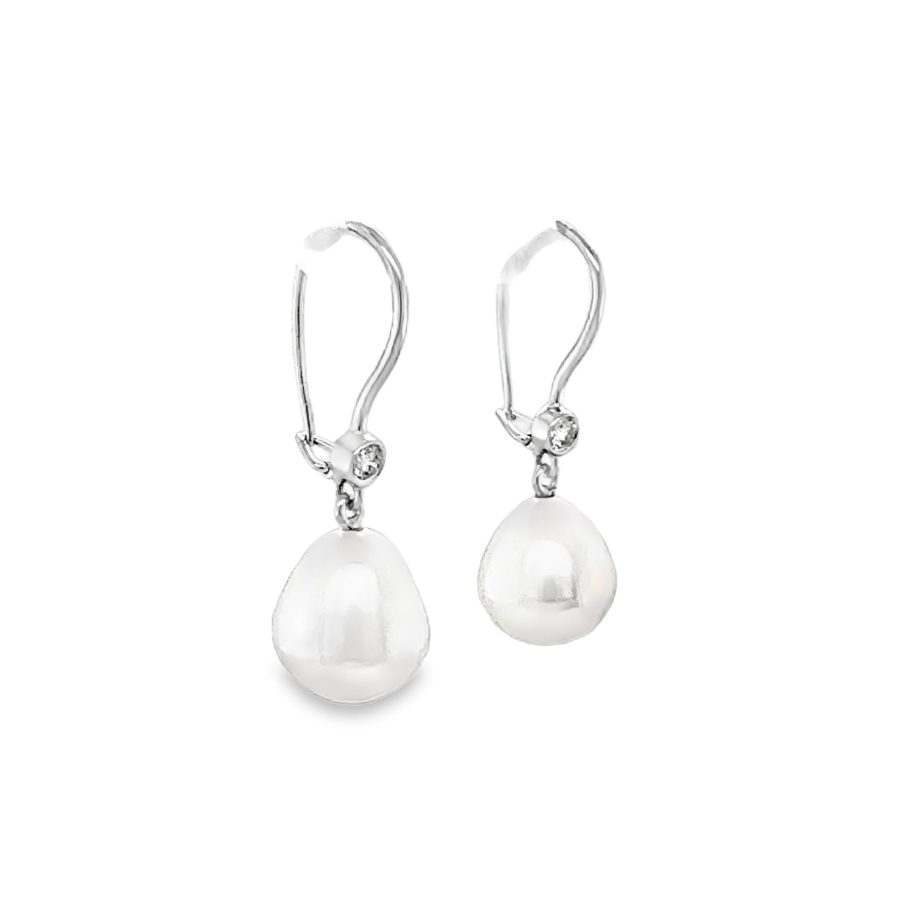 18K WHITE GOLD PEARL DANGLING EARRINGS