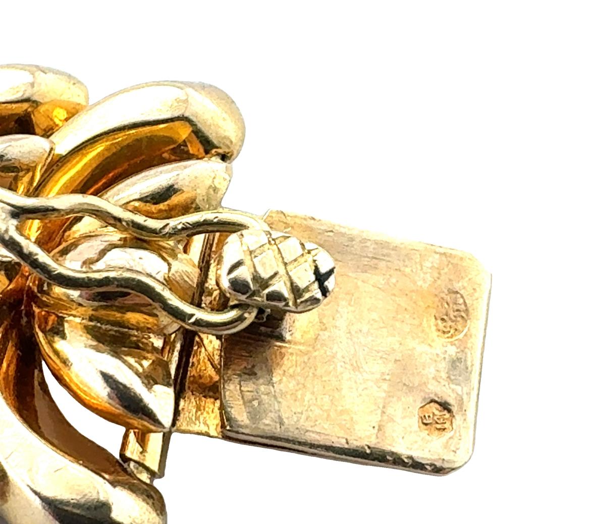 Scallop Link 18K Yellow Gold Bracelet, circa 1960s