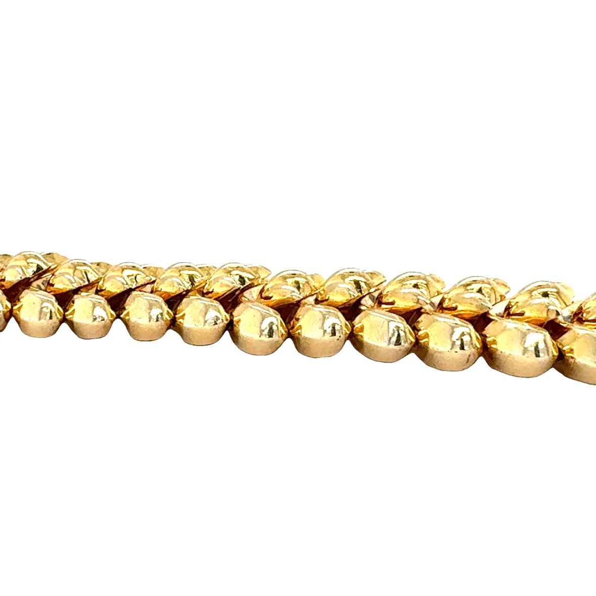 Scallop Link 18K Yellow Gold Bracelet, circa 1960s